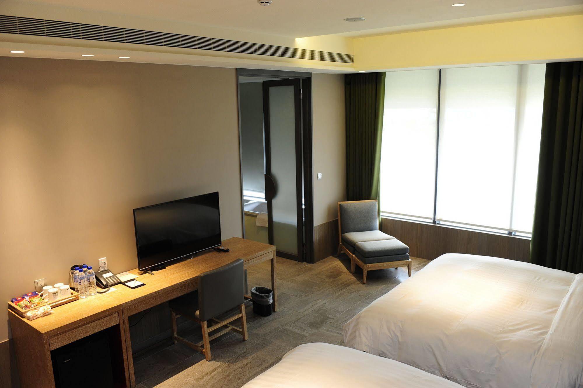 The Suites T'ai-tung Exterior foto